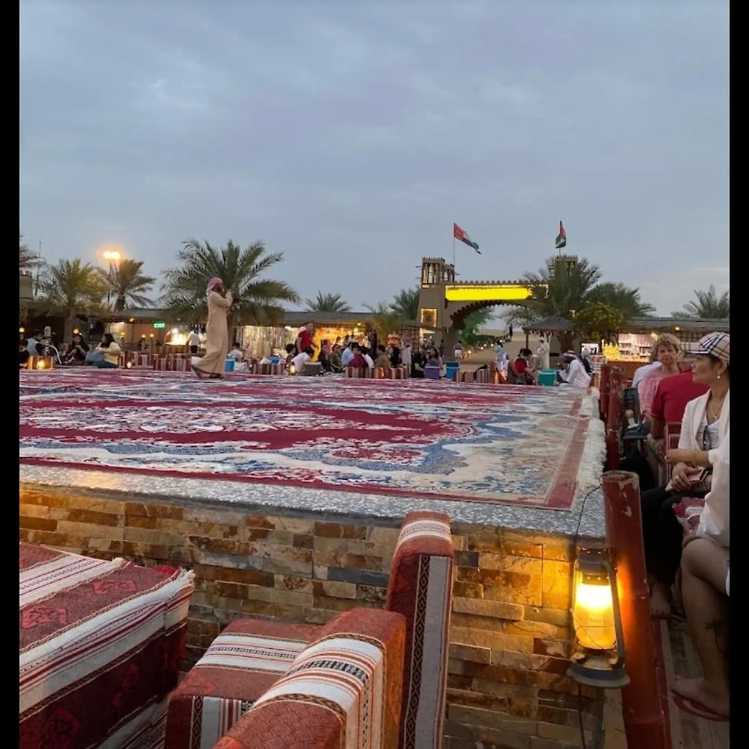 דובאי Desert Night Camping אוהל מפואר